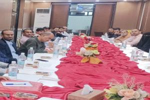 "أبناء عدن" في المجلس التشريعي يضعون الخدمات وتفعيل المصافي على رأس الأولويات