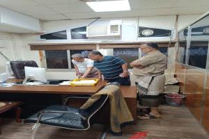 توجيه عاجل من محافظ عدن لمأموري المديريات بالتحرك لمواجهة تداعيات الأمطار