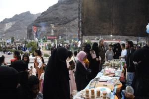 منظمة عبير تنظّم فعالية ترفيهية وخيرية للأطفال الأيتام بعدن بمناسبة عيد الفطر وعيد الأم