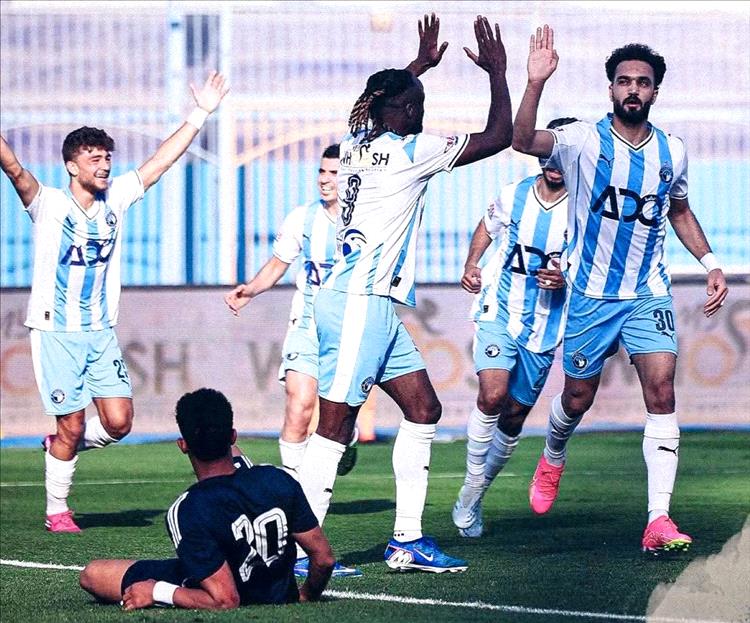 بيراميدز يقفز لمشاركة الزمالك على صدارة الدوري المصري الممتاز لكرة القدم