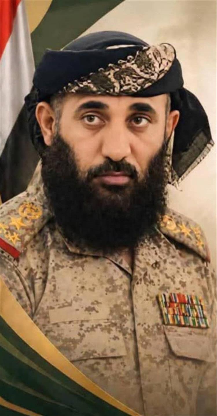 مدير عام طور الباحة يهنئ اللواء حمدي شكري لنيله الثقة بتعيينه قائداً للمنطقة العسكرية الرابعة