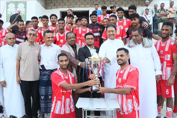 الشعب يفوز على الاتحاد بهدفين ويحرز كأس الأول من مايو