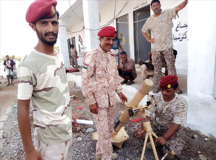 برعاية قيادة اللواء الرابع دعم وإسناد.. تدشين دورة تخصصية تدريبية تشمل مختلف أنواع الأسلحة