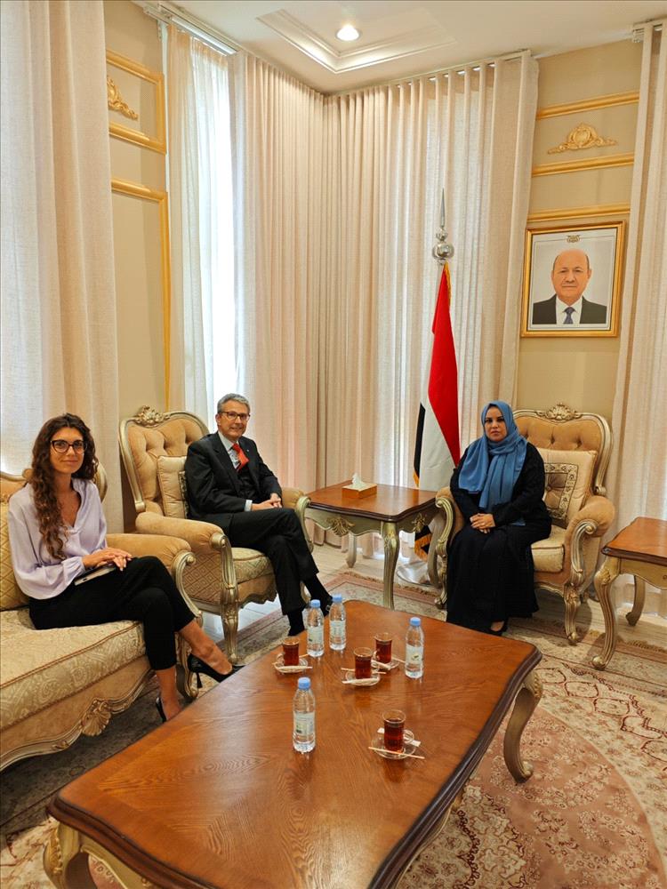 وزيرة الدولة لشؤون المرأة تبحث مع السفير الإيطالي كارلو بالدوتشي تعزيز الشراكة في تمكين المرأة