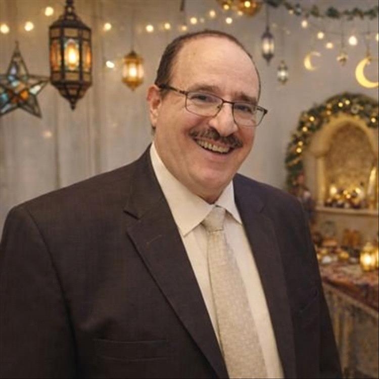 اليمن على حافة الضياع.. عبدالولي البحر يحذر من سقوط الدولة تحت قبضة العسكرة والوكالة الخارجية