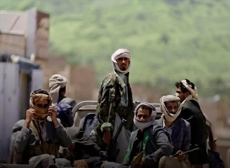 غضب "مؤتمري" علني من فساد الحوثيين في إب