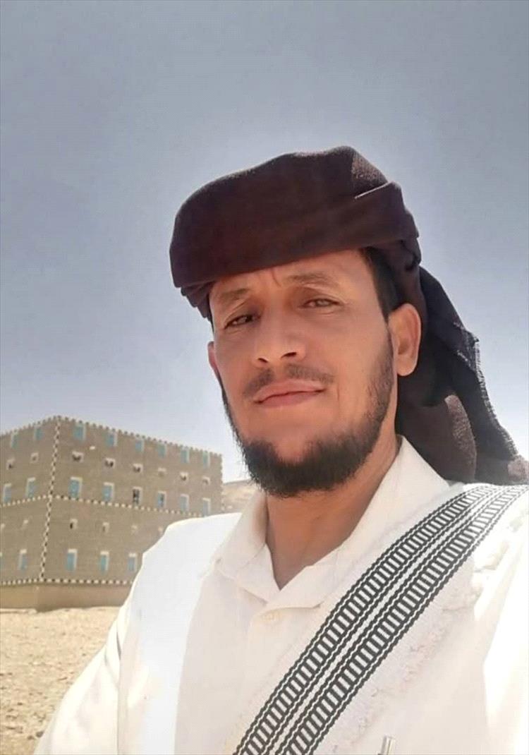 النحال عبدالله بايوسف من شبوة يحرز ذهبية باريس