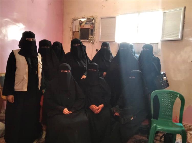 مؤسسة المحروسة الخيرية تختتم دورة تدريبية في صناعة البخور والعطور بلحج