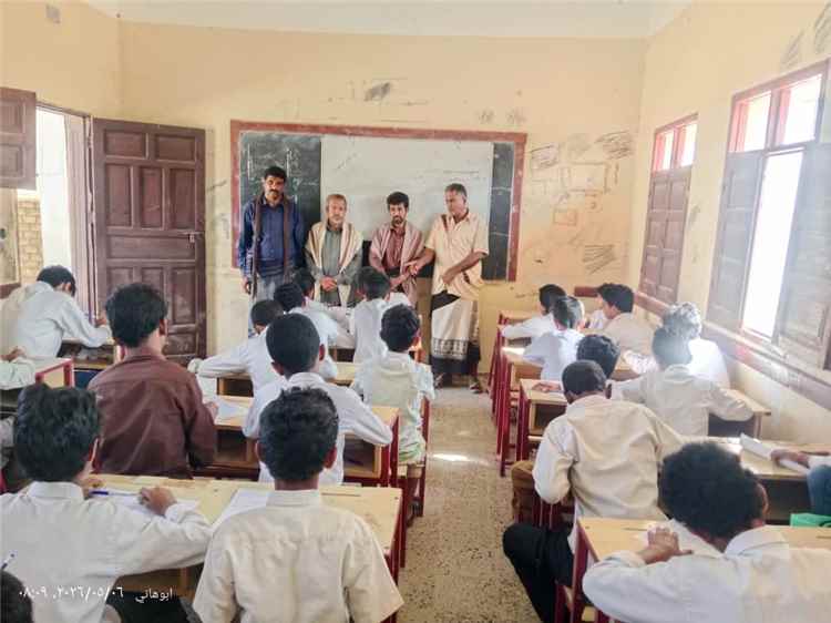 مكتب التربية بشبوة يواصل تدشين الاختبارات النهائية للفصل الدراسي الثاني