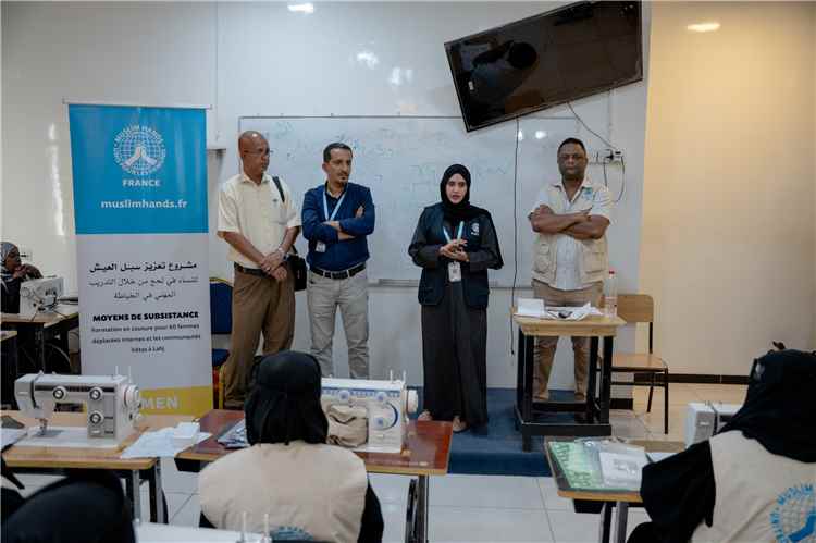 مسلم هاندز تدشّن مشروع التمكين المهني للنساء في لحج لدعم النازحات والأسر المضيفة