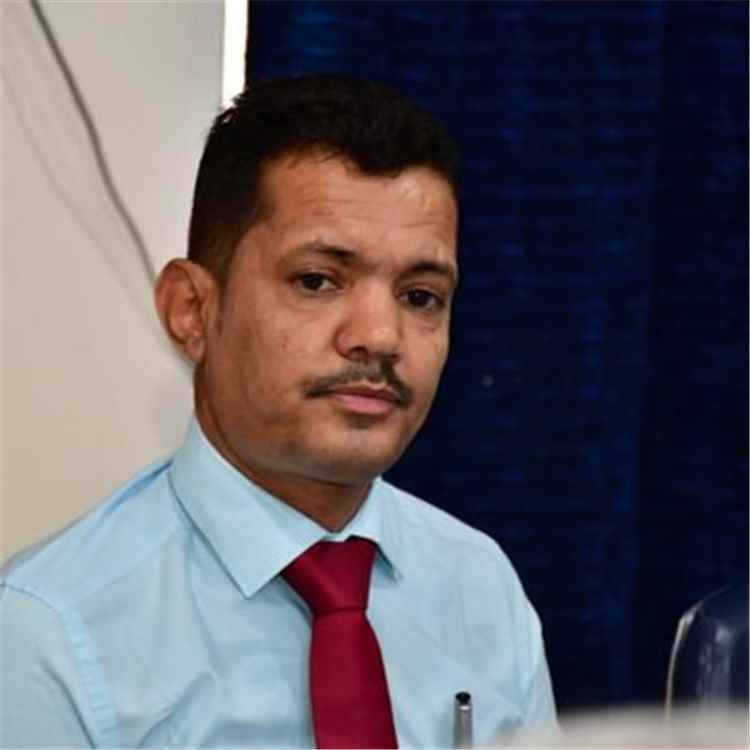 ماجد الداعري: “الجنوب العربي” في اسم الانتقالي خطوة مفاجئة تربك المشهد وتفتح باب التساؤلات