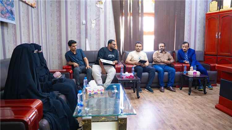 المحافظ ابن الوزير يطّلع على ترتيبات إشهار منصة “دليل شبوة الطبي” ويؤكد دعم التحول الرقمي في القطاع الصحي.