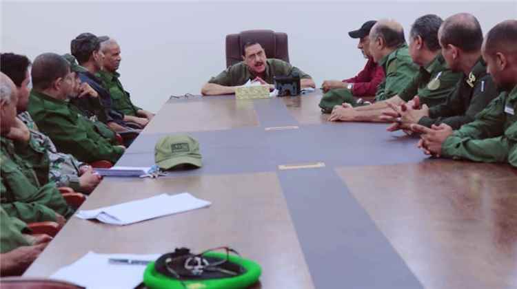 مدير أمن عدن يترأس اجتماعًا لمديري أقسام الشرطة لبحث الأوضاع الأمنية