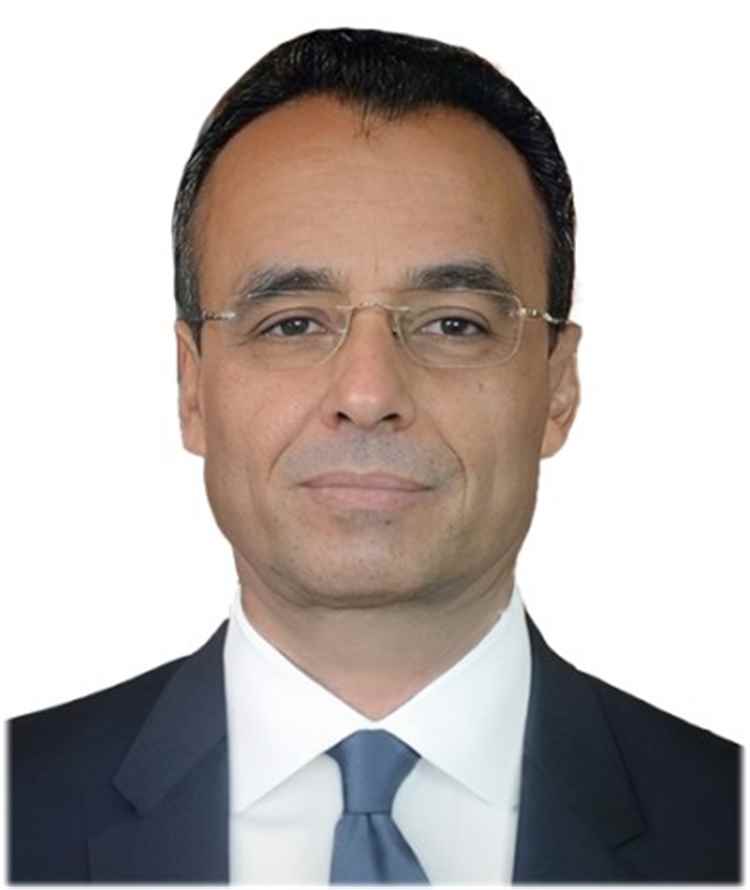 عيدروس النقيب: إضافة “الجنوب العربي” إلى اسم الانتقالي قرار متسرّع يهدد القضية ويمنح الخصوم ورقة ضغط