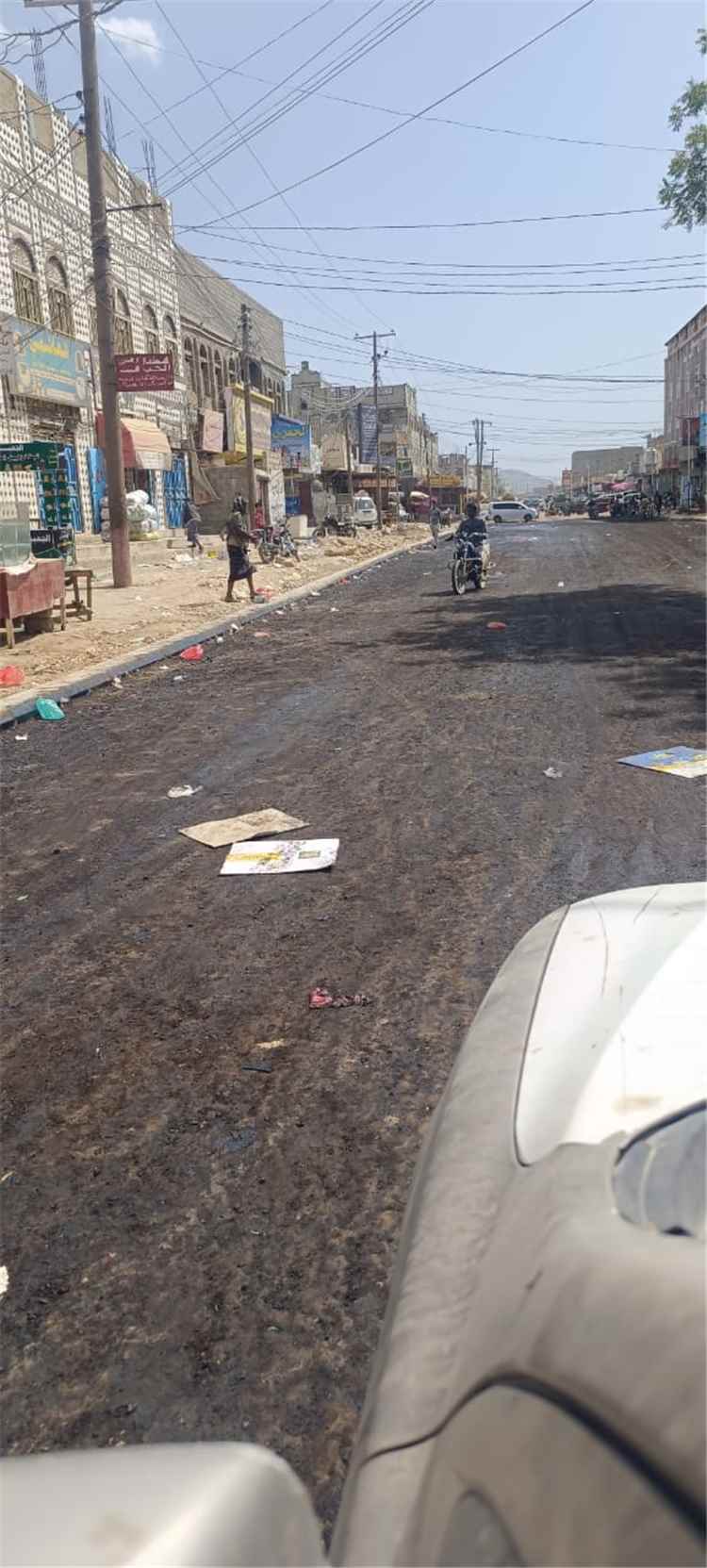 استمرار أعمال ترميم شوارع لودر وغداً الشارع الرئيسي "البسام" يتحول إلى أسفلت