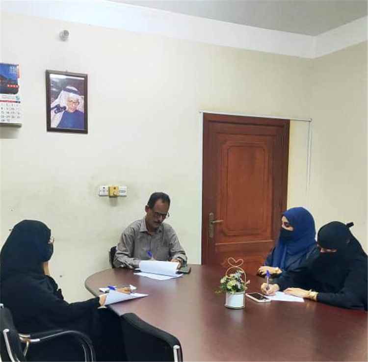 مؤسسة الأمل بعدن تستعرض حصيلة بيانات درجات الطلاب الذين ترعاهم وتقيم مستواهم الدراسي