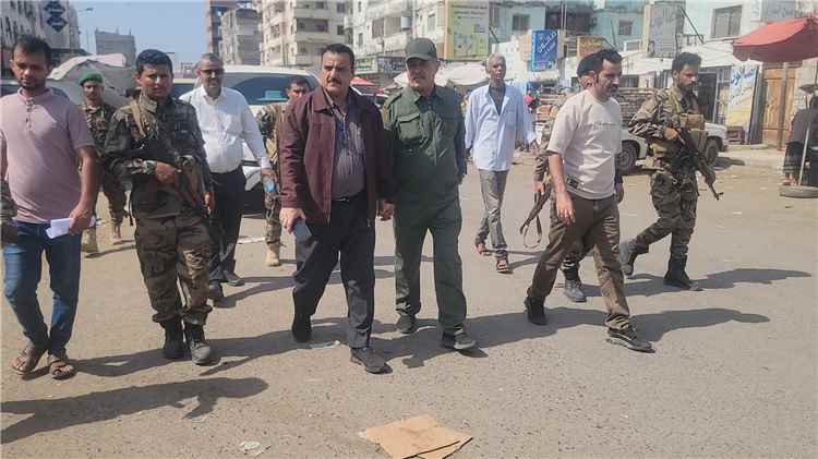 مدير عام المنصورة: لن نتهاون مع من يشوه المظهر العام ويتعدى على الشوارع العامة