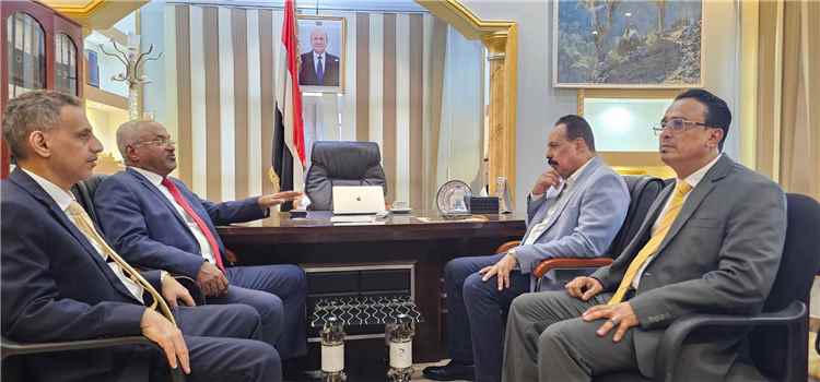 تدشين أول اجتماع ثنائي بين وزارتي الإدارة المحلية والأشغال العامة والطرق ضمن أعمال اللجنة الوزارية