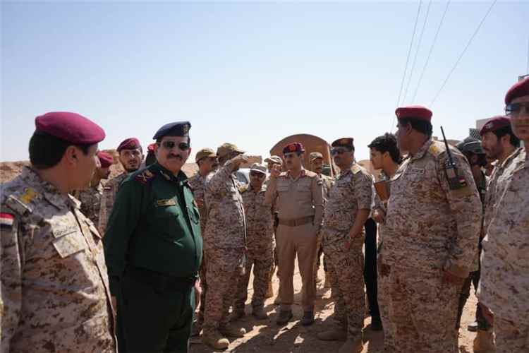 تحركات عسكرية وأمنية في منفذ الوديعة.. العقيلي وحيدان يشددان على رفع الجاهزية وتأمين حركة الحجاج