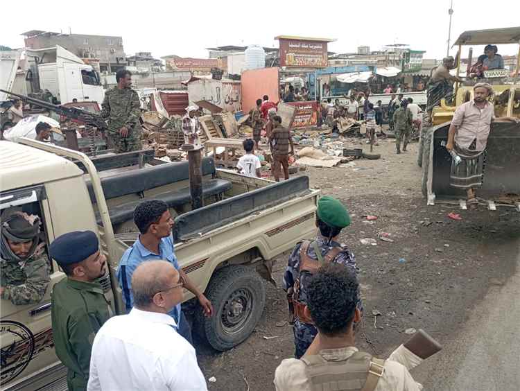 مدير عام تبن يترأس حملة أمنية واسعة لإزالة العشوائيات وتنظيم الأسواق