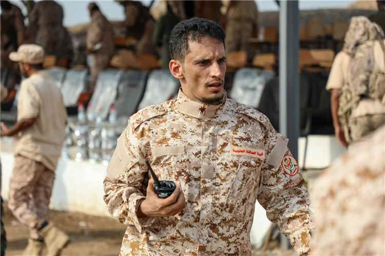 ‏مدير المركز الإعلامي لقوات العمالقة: دعم سعودي غير مسبوق يغطي كامل ميزانية القوات ويعزز معركة استعادة الاستقرار
