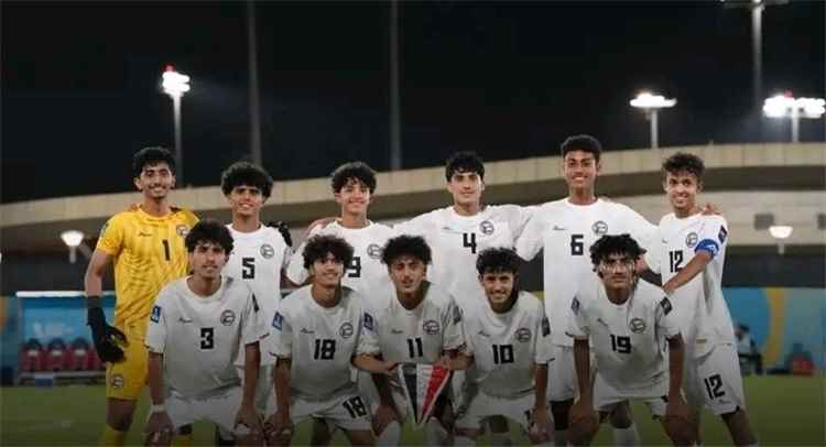 ريمونتادا مثيرة.. منتخب الناشئين يهزم الإمارات بثلاثية ويعيد الأمل للجماهير اليمنية