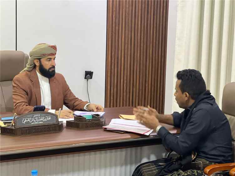 محافظ أبين يناقش مع مدير عام مؤسسة المياه سبل تحسين جودة المياه