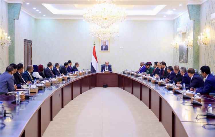 الزنداني: الأمن والخدمات على رأس أولويات الحكومة