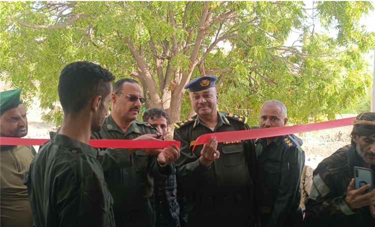 الثوير وباحميش يدشنان إفتتاح إدارة الأدلة الجنائية في الضالع