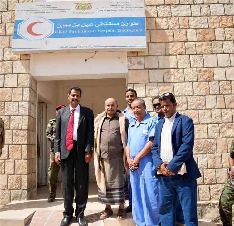 الخنبشي يزور مديرية غيل بن يمين ويرأس اجتماع المكتب التنفيذي ويؤكد دعم السلطة المحلية لتلبية الاحتياجات الخدمية