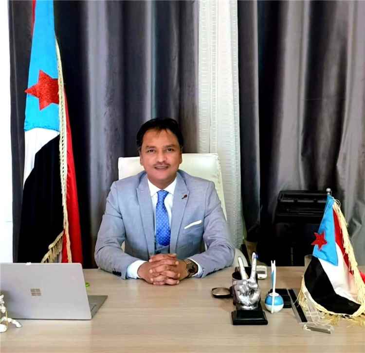 فادي باعوم : نثمن خطوة محافظ ابين.. هذه الخطوة تعزز مبداء الشفافية وثقة المواطن بالمسؤول