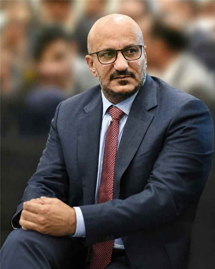 طارق صالح يوجّه بدعم جرحى مأرب بمليار ريال تقديراً لتضحياتهم في معركة استعادة الدولة