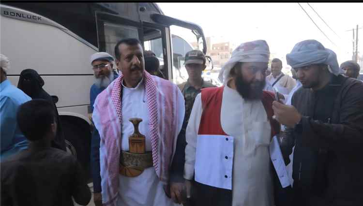 وكيل محافظة مأرب يترأس لقاء للتعريف بمشروع الاقتصادات المرنة ويودع افواج الحجاج