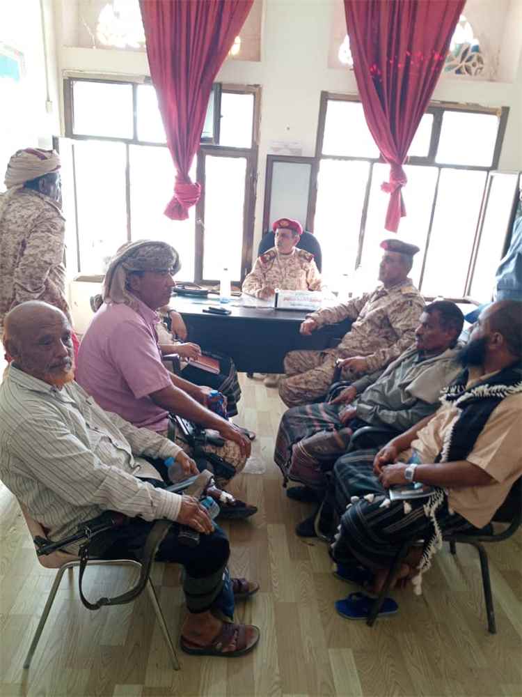 لجنة الرقابة والتفتيش بوزارة الدفاع تنفذ نزولًا ميدانيًا إلى اللواء 111 مشاة في مديرية أحور