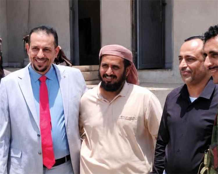 سماء مدينة الخليج العربي تستقبل قائد الأمن الوطني بأبين العميد هاني السنيدي في زيارة لتعزيز الأمن ودعم  والاستثمار