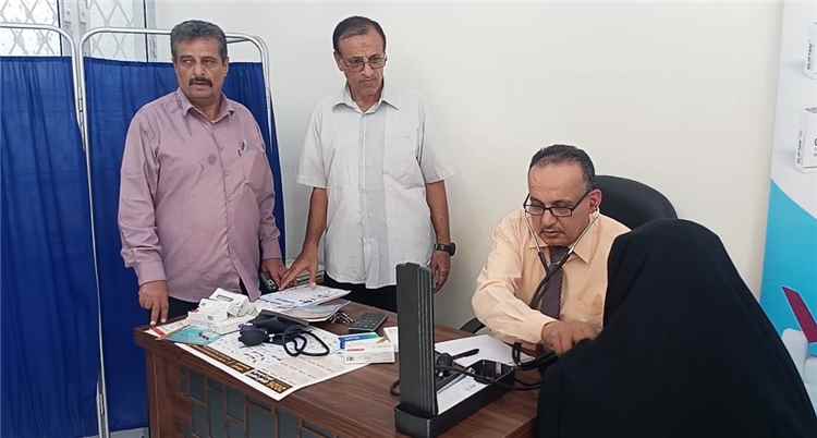 صحة المنصورة تدشن مخيم طبي مجاني باليوم العالمي لإرتفاع الضغط في مجمع حاشد الصحي