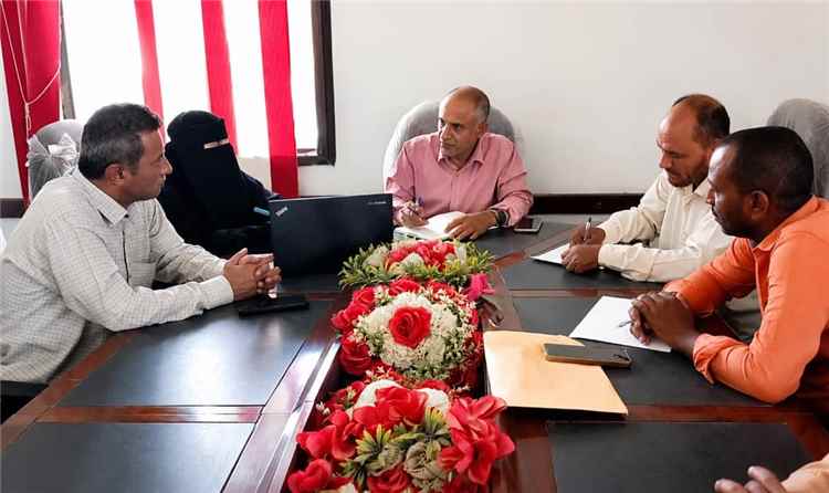 لجنة تكريم أوائل خريجي الثانوية العامة بلحج تُقر الخميس القادم موعدًا للحفل السنوي