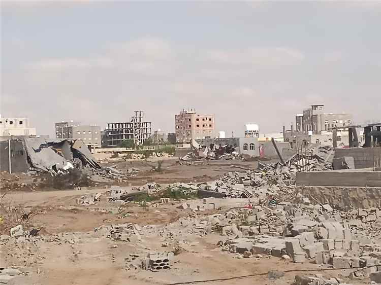 انتباه: قيادات ما بعد 2015 تبدأ بيع أراضٍ استحوذت عليها في بئر فضل