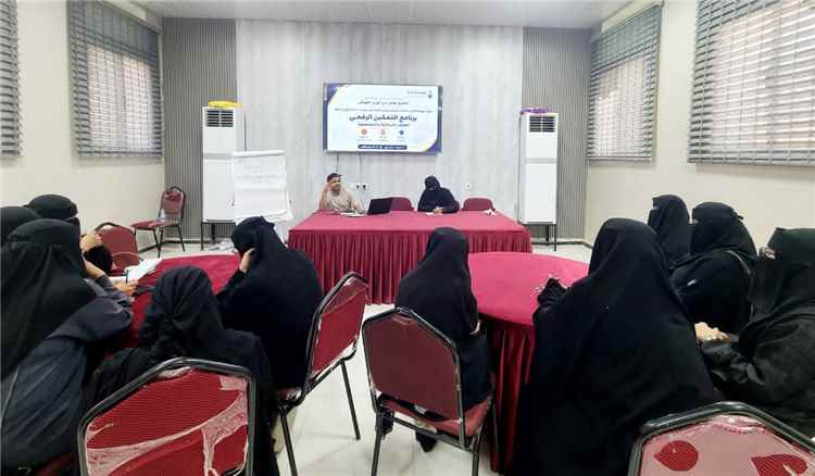 قنا للحقوق تختتم برنامج التمكين الرقمي لـ30 ناشطة وإعلامية وحقوقية، وتدشن خدمة الدعم الرقمي لمواجهة الابتزاز الإلكتروني
