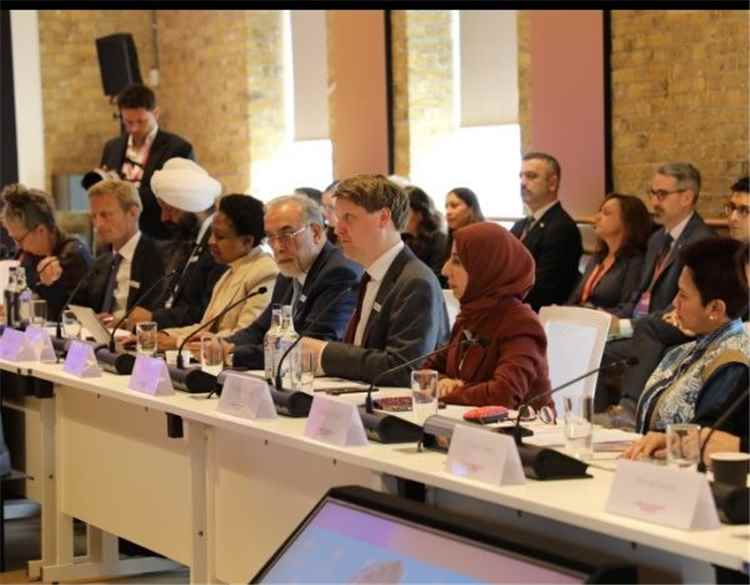 وزيرة التخطيط تشارك في جلستين على هامش مؤتمر الشراكات العالمية بلندن