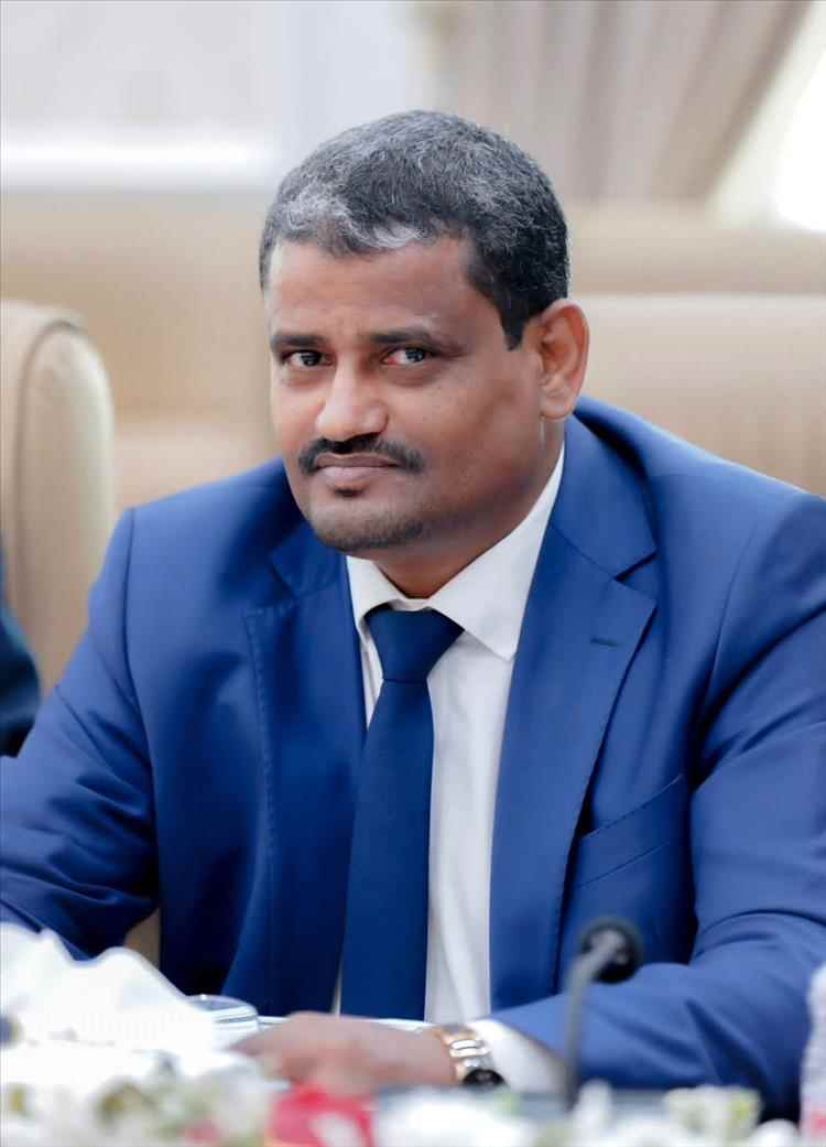 المحولي يعلق على مغادرته منصبه: المواقف هي التي تصنع قيمة الرجال لا الكراسي
