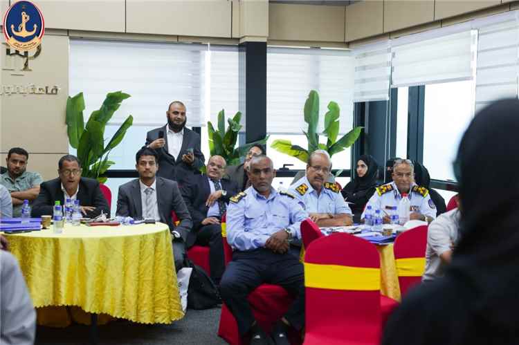 مصلحة خفر السواحل اليمنية تشارك في ورشة عمل حول الهوية القانونية وتسجيل المهاجرين في اليمن في العاصمة المؤقتة عدن