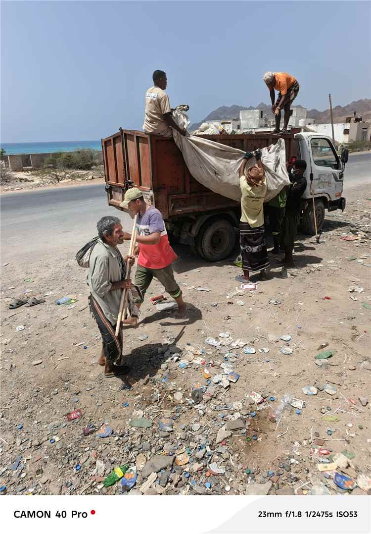 صندوق النظافة ببروم يواصل تنفيذ حملات النظافة ضمن خطة الاستعداد لعيد الأضحى المبارك