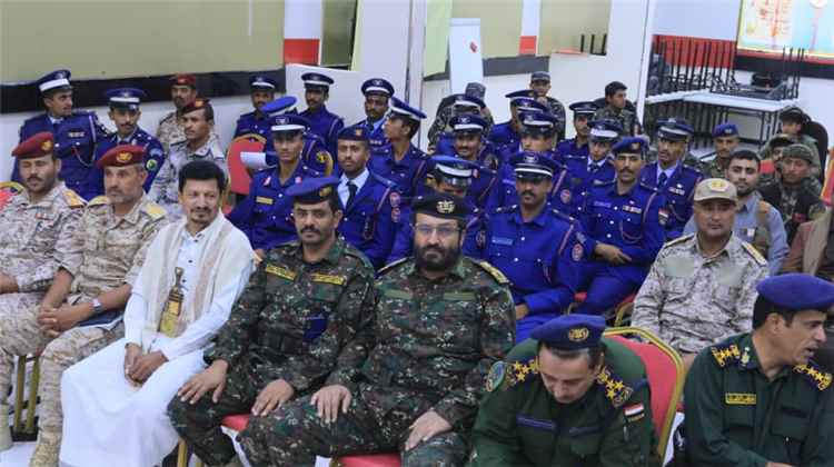 مارب.. محور البيضاء يكرّم  خريجي كلية الطيران من أبناء المحافظة ومنتسبي الوحدات