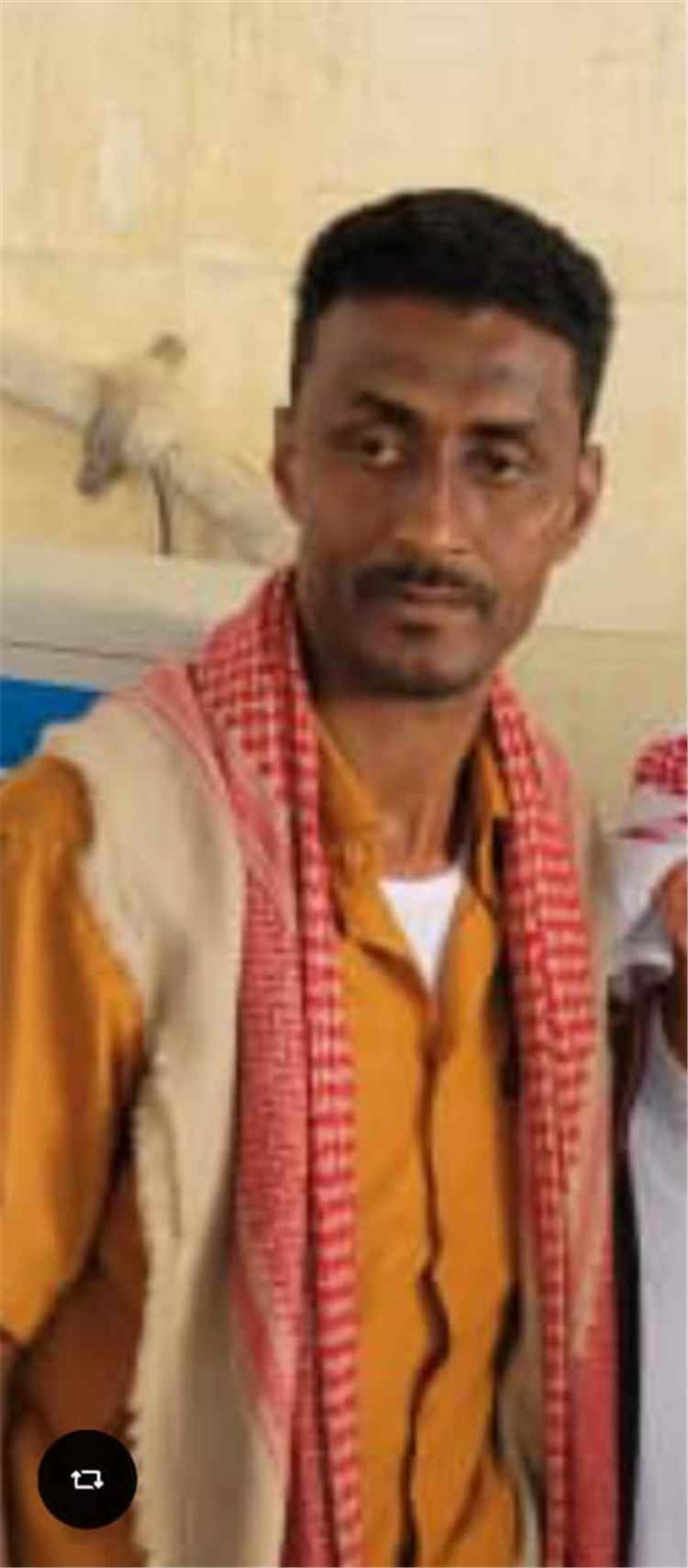 مدير الصحة باحور يعزي  الحبيب علي عمر بن حسين العطاس في وفاه صهره