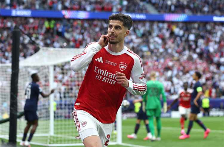 «نهائي دوري أبطال أوروبا» أرسنال يتقدم على باريس في الشوط الأول بهدف هافيرتز (صور)