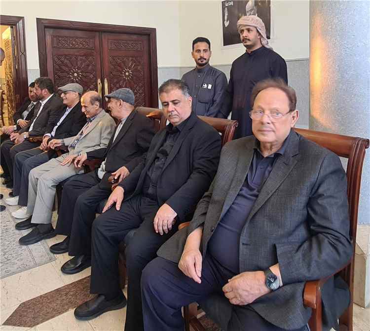 الجالية اليمنية في مصر تبدأ استقبال المعزين بوفاة الرئيس السابق عبدربه منصور هادي