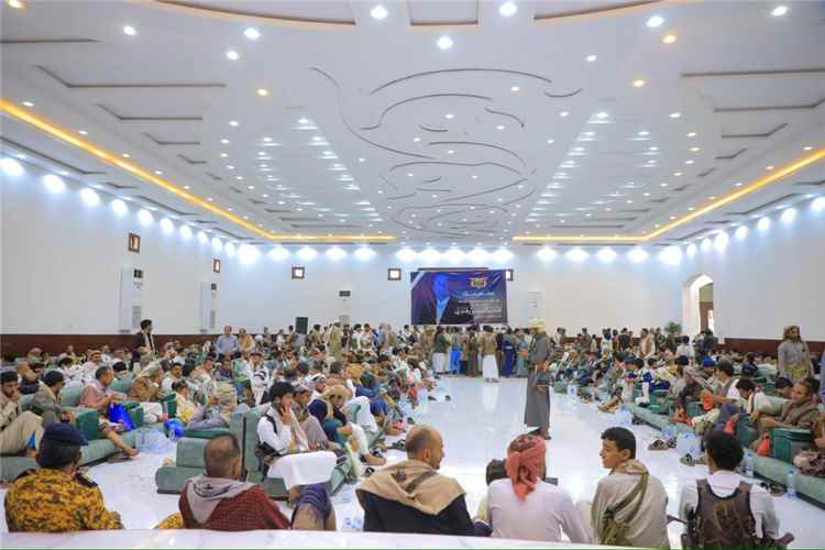 السلطة المحلية بمأرب تستقبل المعزين في وفاة الرئيس السابق عبدربه منصور هادي