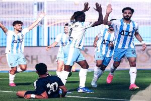 بيراميدز يقفز لمشاركة الزمالك على صدارة الدوري المصري الممتاز لكرة القدم