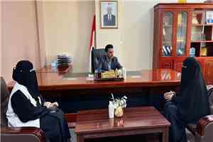 الوكيل الجيلاني يطلع على برامج جمعية الأسرة السعيدة في تمكين المرأة والطفل